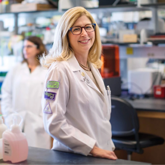 Dr. Woodruff in lab